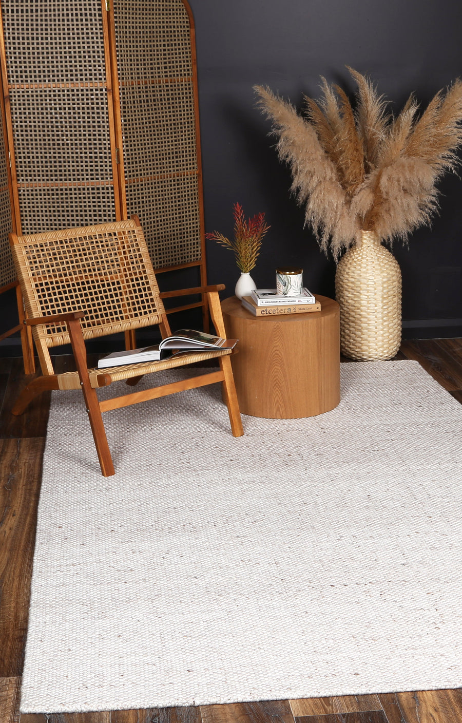 Delhi Design 00098 Ivory