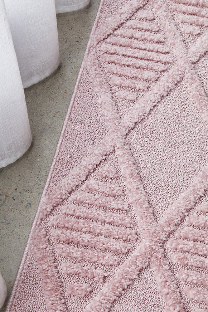 Marigold  Design 56000     Lisa-Pink