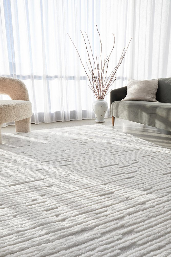 Marigold  Design 56000    Suri-White