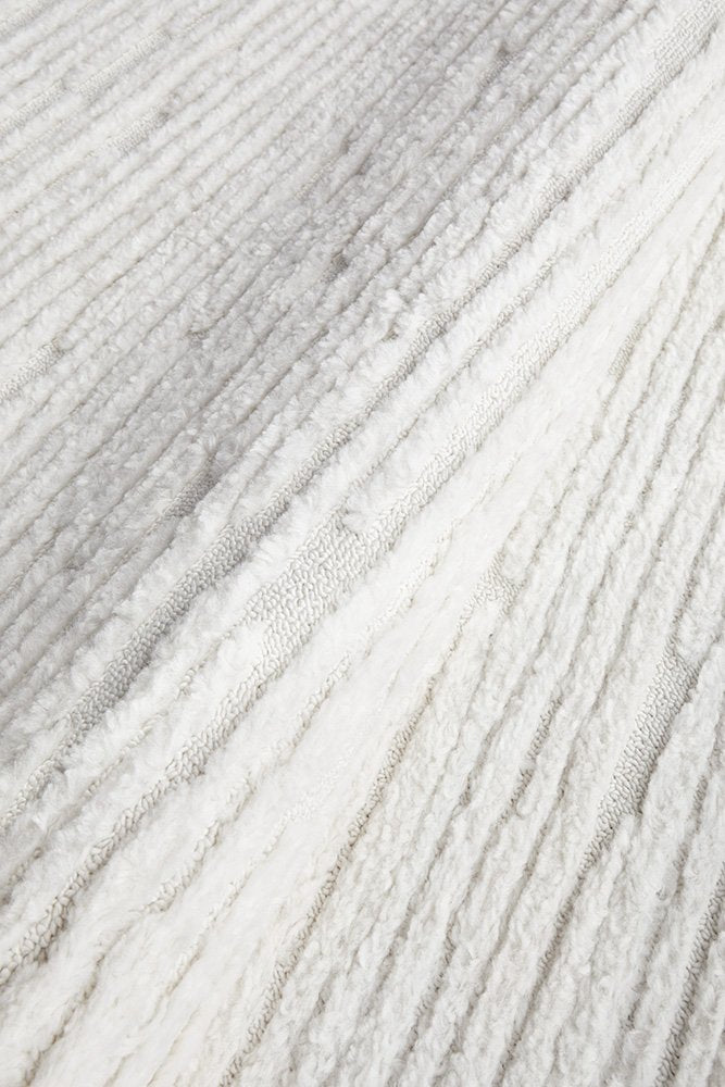 Marigold  Design 56000    Suri-White