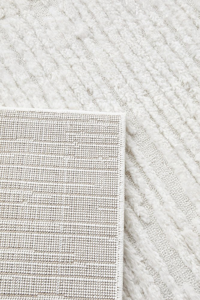 Marigold  Design 56000    Suri-White