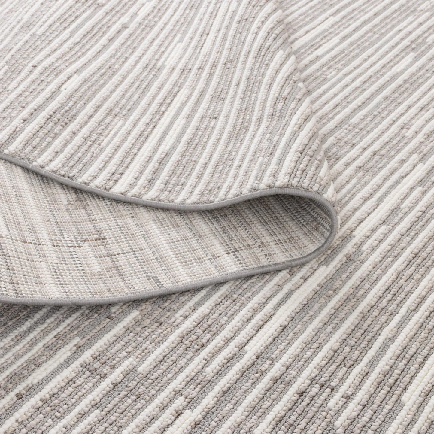 Berno  Design 80006  Ivory- Silver