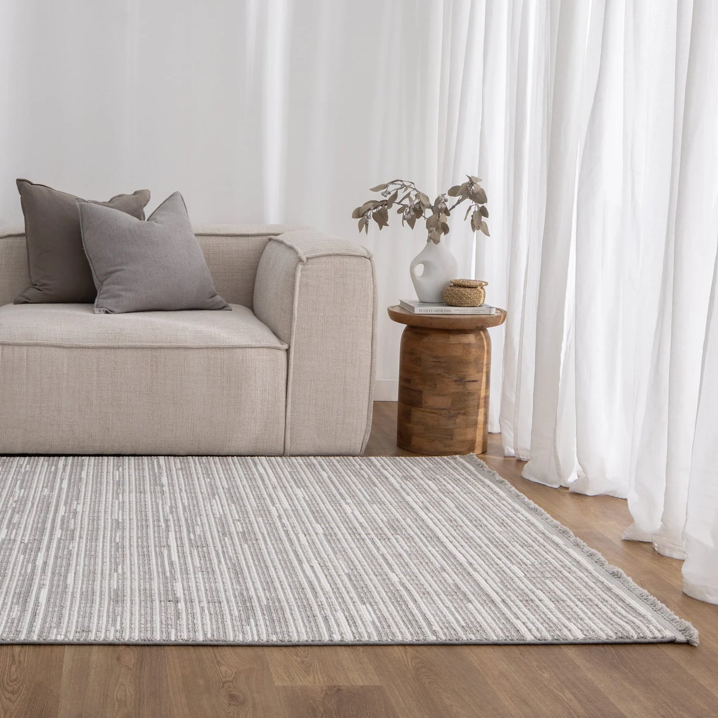 Berno  Design 80006  Ivory- Silver