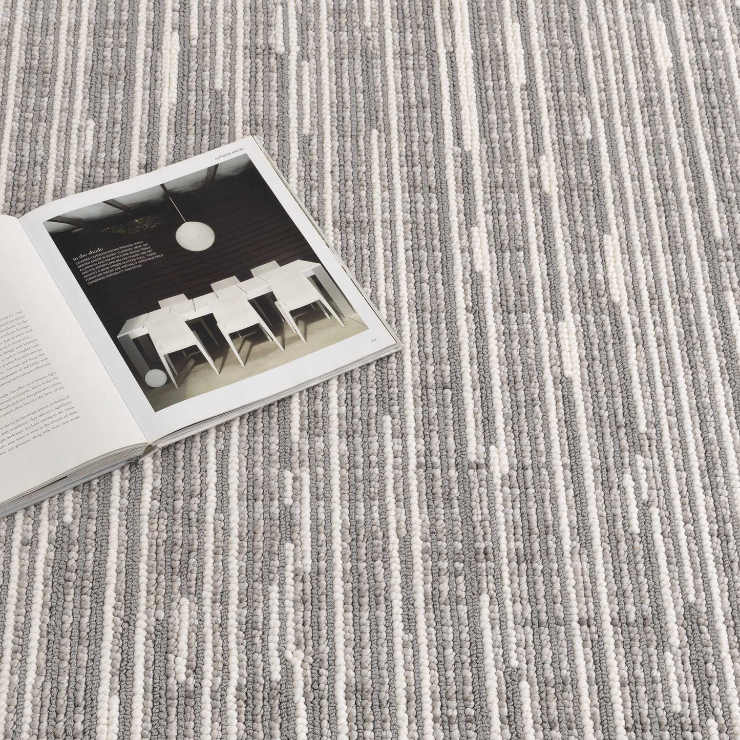 Berno  Design 80006  Ivory- Silver
