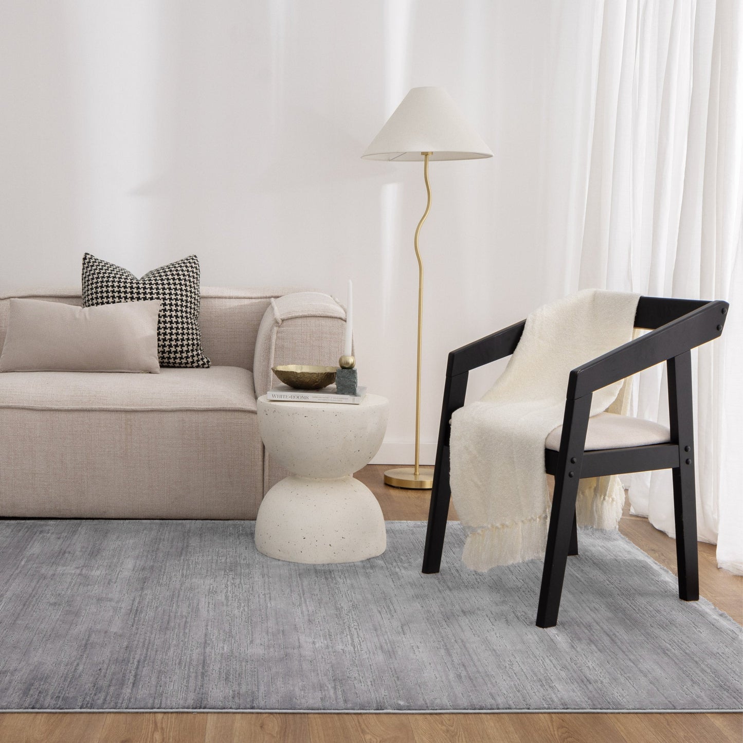 Chateau Distressed Grey Rug - CH01