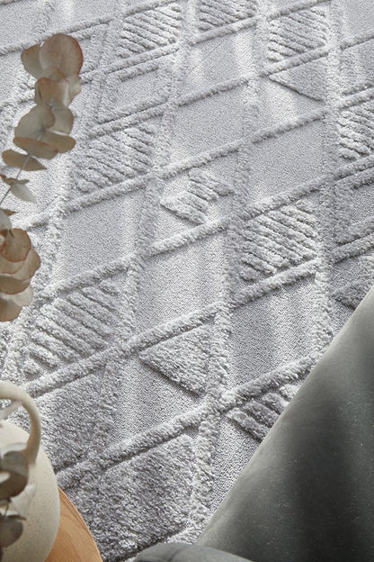 Marigold  Design 56000     Lisa-Silver