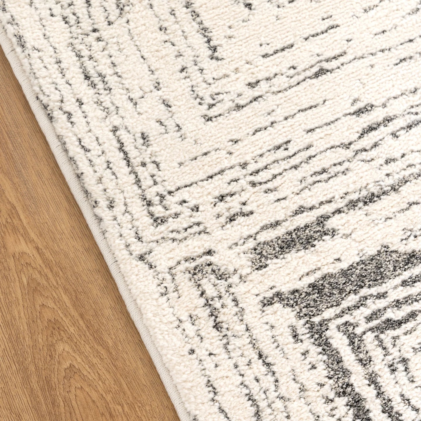 Mahoor 81635 Faded Squares Cream-Grey